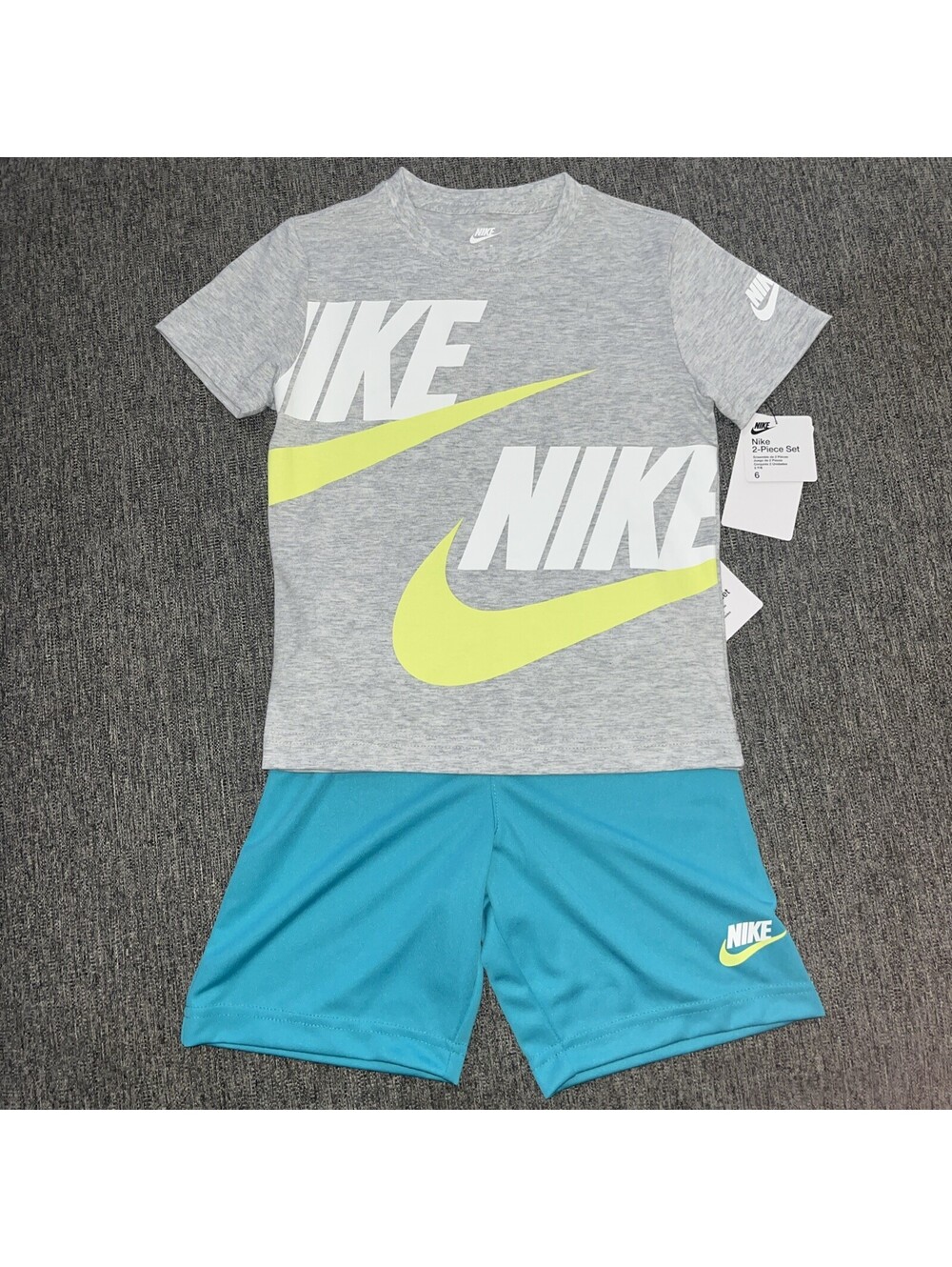 Nike Boys Size 6 New With Tags 2 PC Shirt & Shorts Set 86J440-BA2